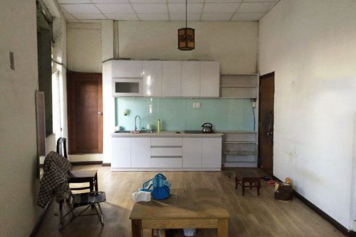 Local apartment for rent in district 1 Luu Van Lang street Ho Chi Minh city