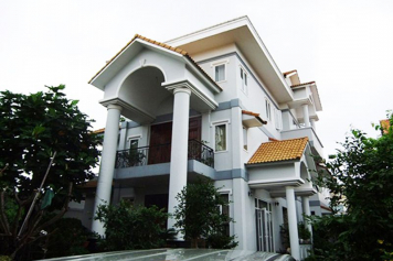 Villa for rent on street 12 Binh An Ward District 2 - Rental: 5000USD