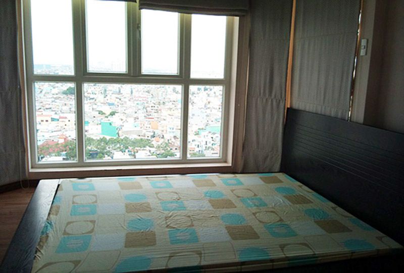 Cheap apartment for rent in Copac Square Ton Dan street District 4 .