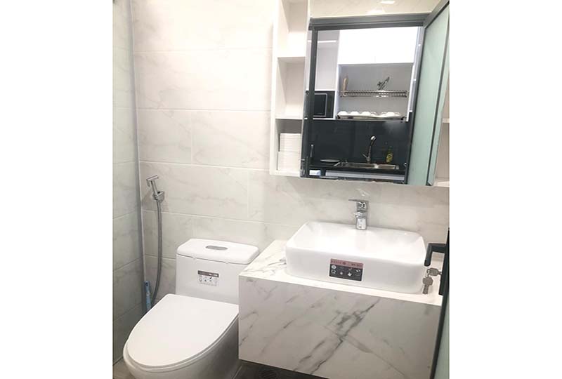 Studio apartment for rent on Millennium Apartment District 4 Saigon