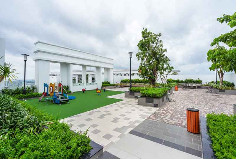 Cozy apartment for lease in District 4 - Saigon Royal Residence