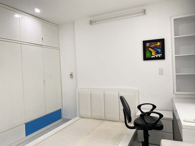 Modern house for rent in District 4 Ho Chi Minh City next to District 1