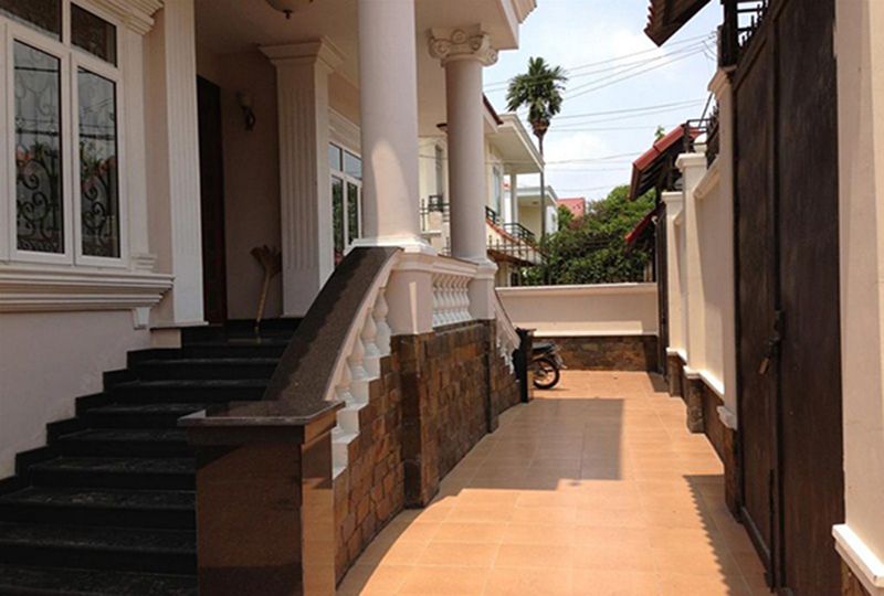 Nice villa for rent on xuan Thuy street District 2 - Rental: 3000USD