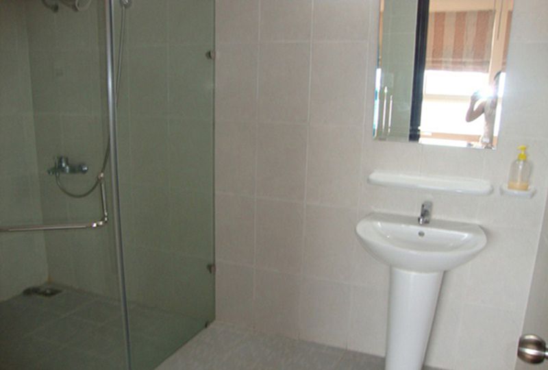 Unfurnished Apartment for rent in Copac Square Ton Dan street District 4 - Rental:  750USD