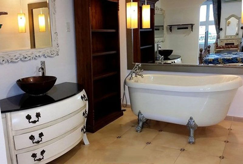 Luxury Penthouse apartment on Hung Vuong 2 PMH district 7 for rent