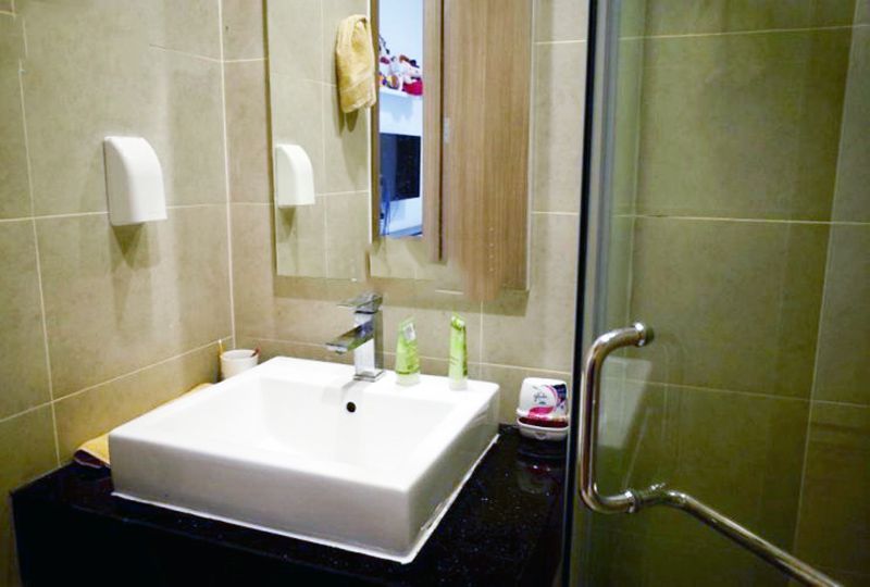 Two bedroom apartment in Galaxy 9 Nguyen Khoai street district 4 for rent