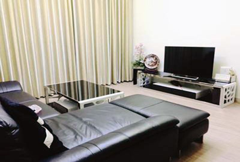 Three bedroom apartment in Riverside Residence district 7 for rent