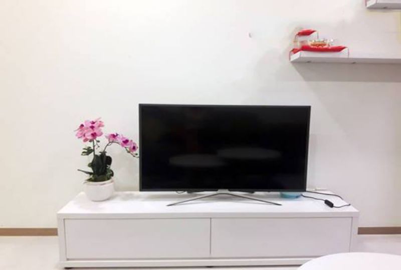 Nice two bedroom apartment in Riva park building for rent