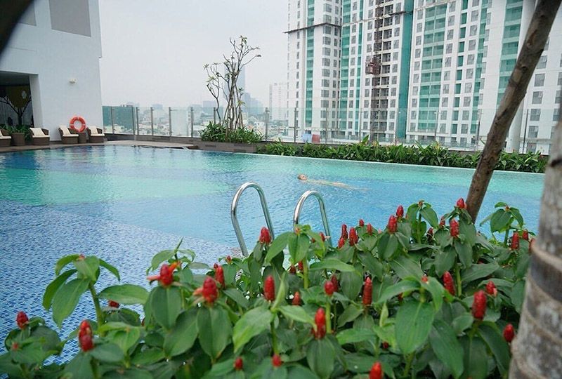 Two bedroom apartment  in Saigon for rent  River Gate building district 4