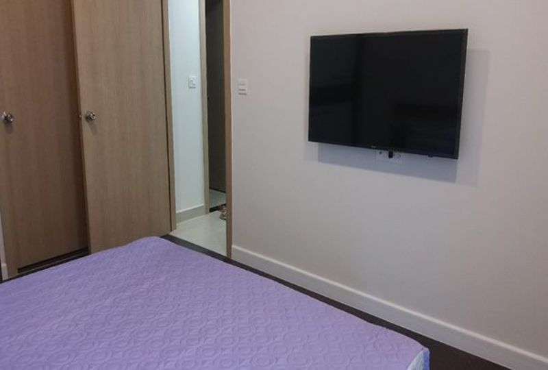 Two bedroom apartment  in Saigon for rent  River Gate building district 4
