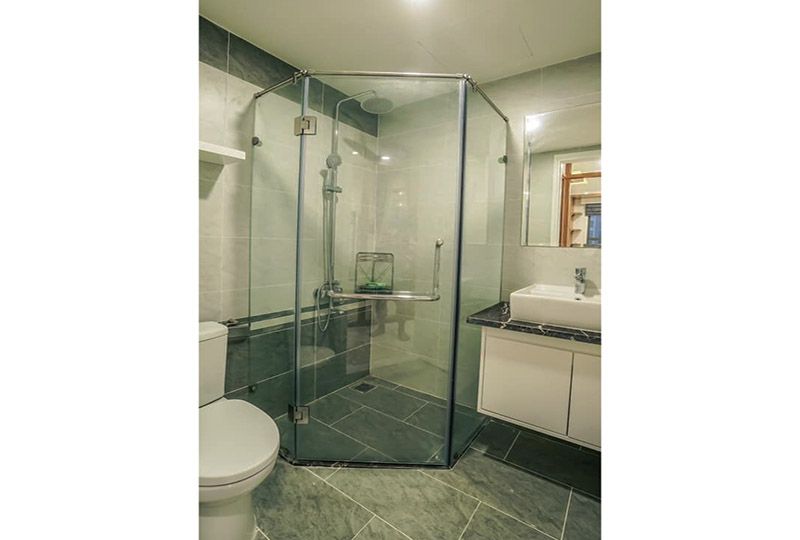 Two bedroom apartment  in Saigon for rent  River Gate building district 4