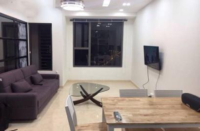 Two bedroom apartment for rent in River Gate Ben Van Don street district 4