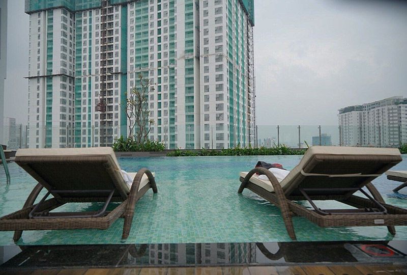 Two bedroom apartment for rent in River Gate Ben Van Don street district 4