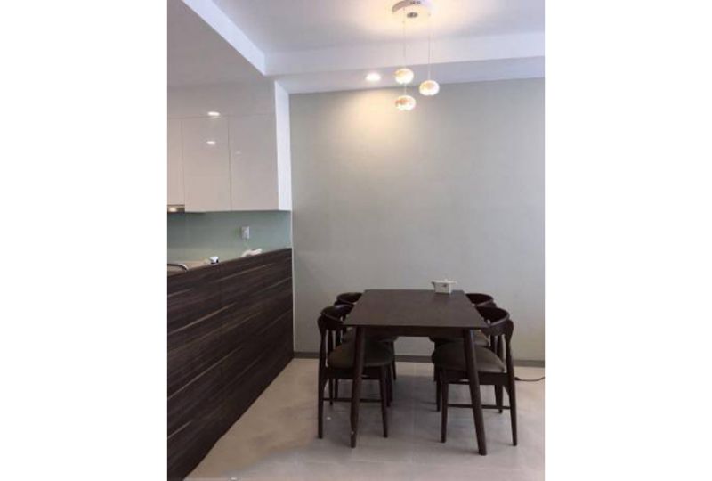 Nice apartment for lease in The Gold View apartment district 4