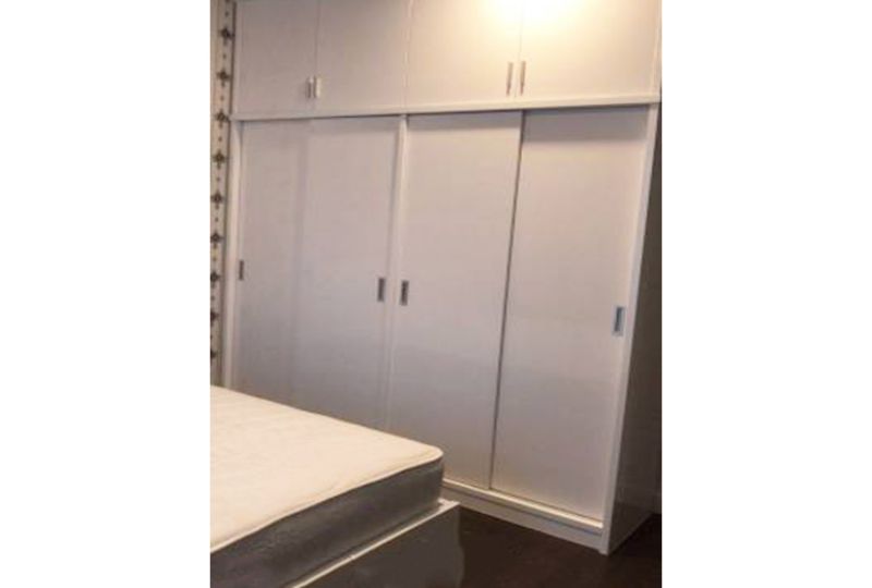New Tresor apartment on Ben Van Don street for rent in Saigon - district 4