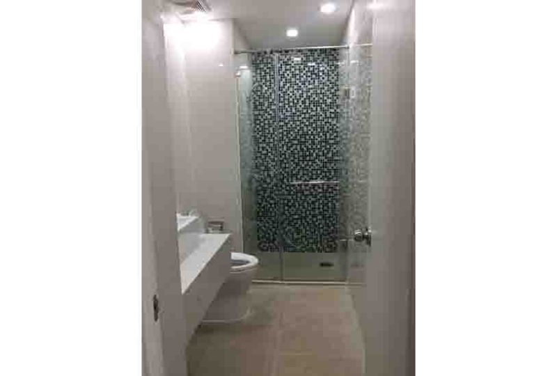 Nice apartment for rent in District 4 Gold View apartment