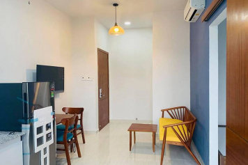 Bright serviced apartment in Binh Thanh district for rent with fully serviced