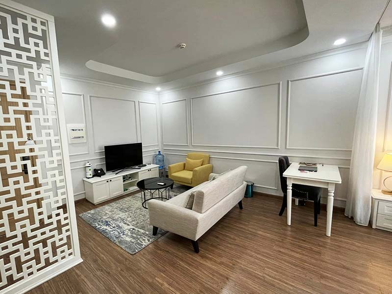 Bright studio apartment for rent in Tan Binh District Next to Hoang Van Thu Park 2