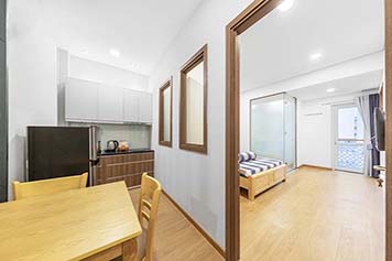 Cheap studio serviced apartment renting in District 3 NKKN Street