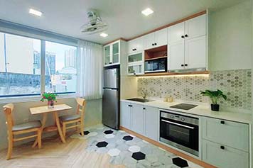 Cozy studio serviced apartment leasing on Cao Thang St, District 3, HCMC