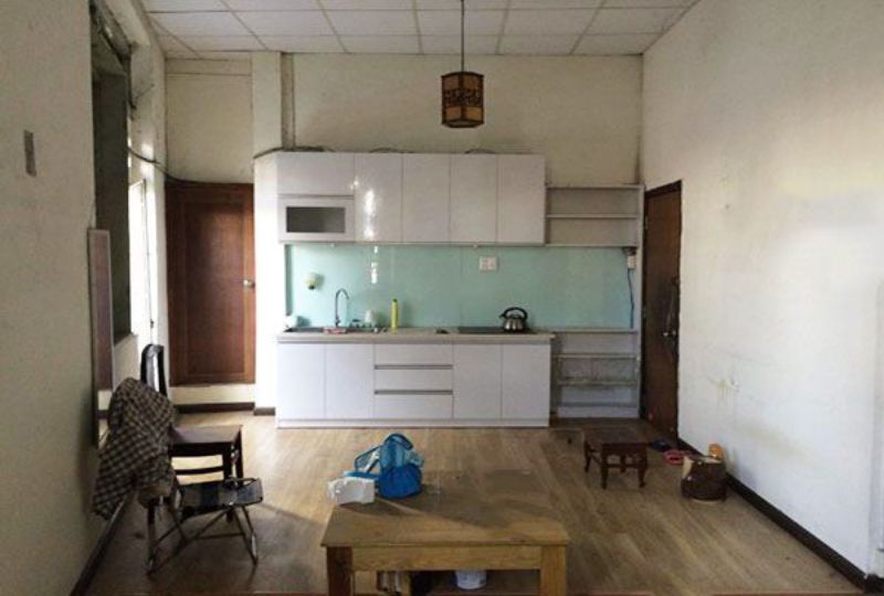 Local apartment for rent in district 1 Luu Van Lang street Ho Chi Minh city 0