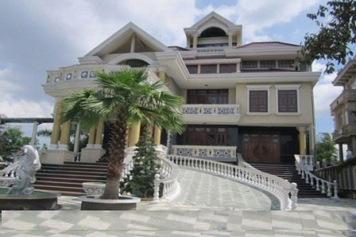 Luxury Villa for rent in Thao Dien district 2 HCMC - Rental: 7000USD
