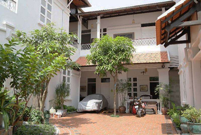 Luxury villa for rent on Pham Ngoc Thach street District 3 : 8000USD 13