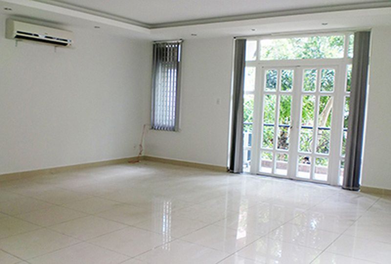 New Villa for rent on Tran Quoc Toan street Ward 7 District 3 - Rental : 4000USD 1
