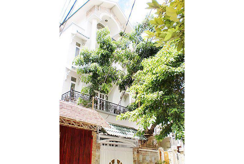 New Villa for rent on Tran Quoc Toan street Ward 7 District 3 - Rental : 4000USD 3