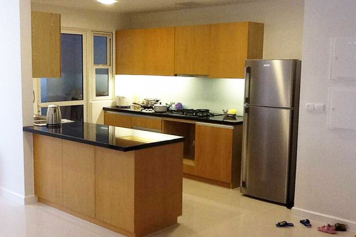 Nice apartment for rent in Sunrise City apartment , front of Lotte market District 7.