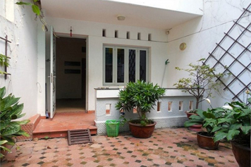 Nice House for rent on Tran Van Dang street District 3 - Rental : 700USD