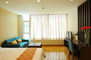 Nice Serviced apartment on NTMK street district 1 for lease