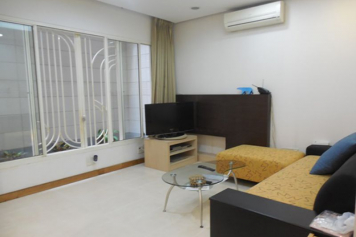 Nice Serviced apartment on  Phan Xich Long area Phu Nhuan district for Lease