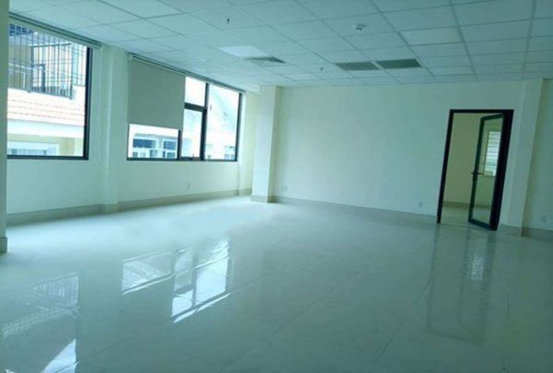 Office for lease on Tan Binh district Ho Chi Minh city Bach Dang street 5