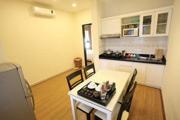 One bedroom serviced apartment in Tan Dinh ward District 3 for lease