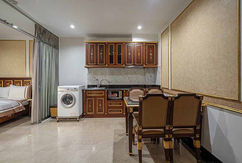 Serviced apartment for lease next to Ben Thanh Market, District 1 - Vintage Style 3