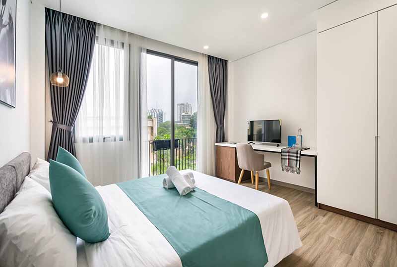 Serviced apartment for rent in District 1 next to Ben Thanh market
