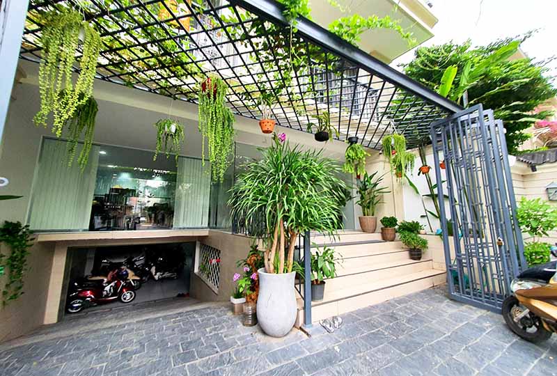 Spacious studio serviced apartment renting in Tan Binh District Saigon 12