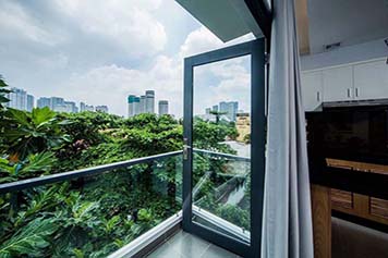 Windy Studio apartment for rent in Binh Thanh District close to District 1