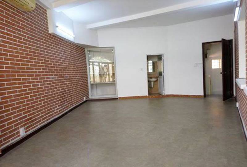 Office house for lease in Tan Dinh ward District 1 Ly Van Phuc street