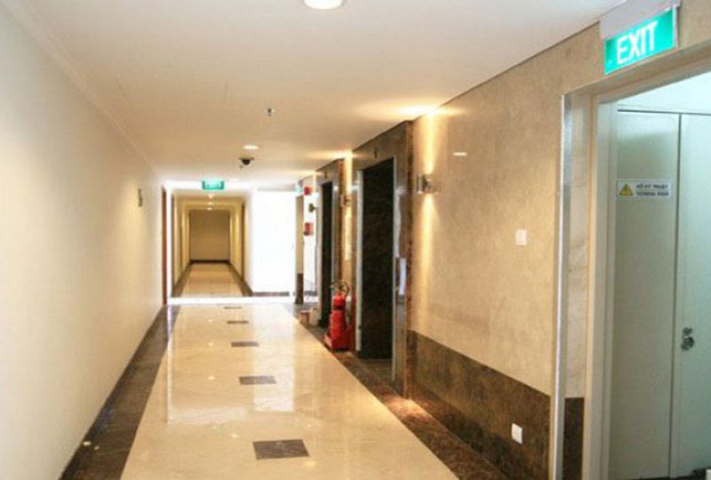 Three bedroom serviced apartment for rent in Saigon Pavillon District 3 .