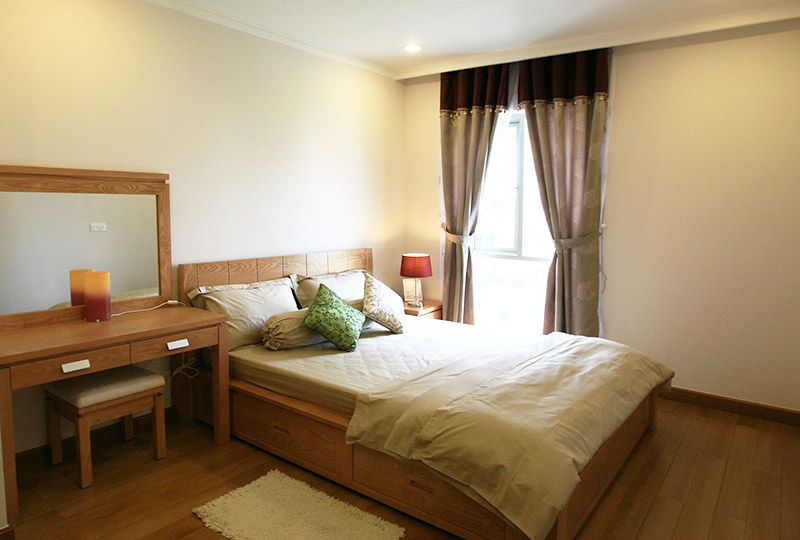 Three bedroom serviced apartment for rent in Saigon Pavillon District 3 .