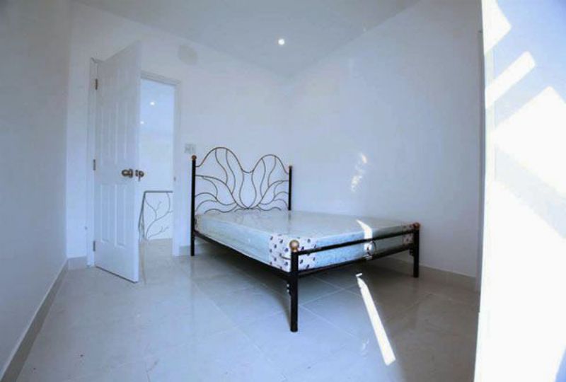Nice villa for rent on district 2 street 12 Binh An ward with land area 8 x 8 Sqm