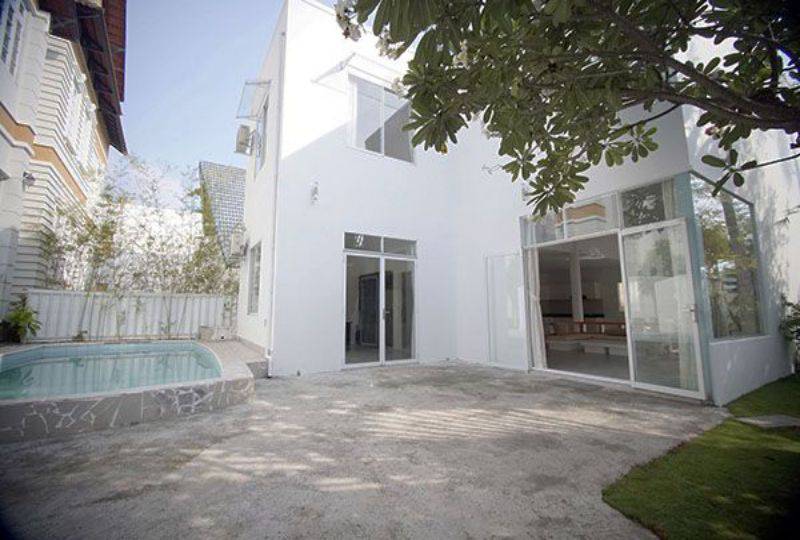 Elegant villa for lease on Tran Nao street District 2 Ho Chi Minh city