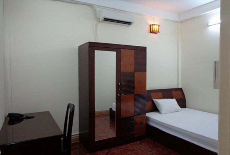 Nice serviced apartment for rent in district 10 Ho Chi Minh city Ba Vi street