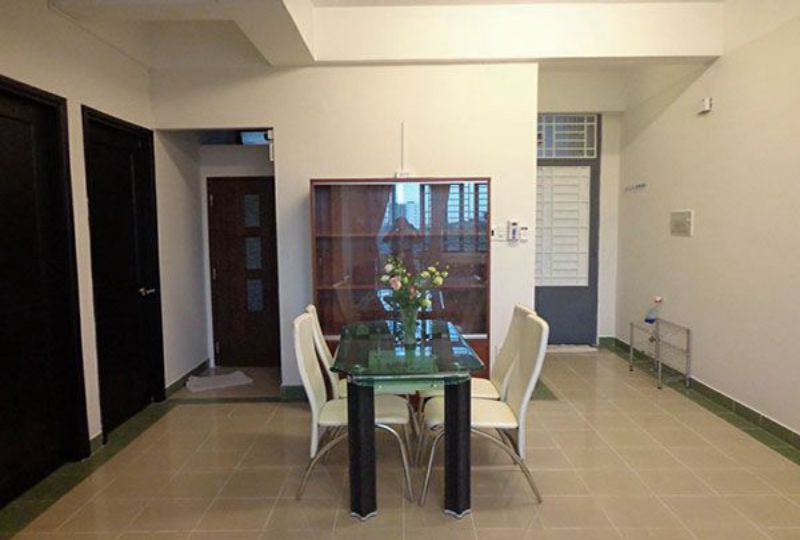 Airy apartment for rent in district 10 Ho Chi Minh city Ba Thang Hai street