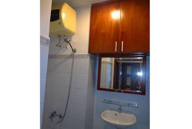 Airy apartment for rent in district 10 Ho Chi Minh city Ba Thang Hai street