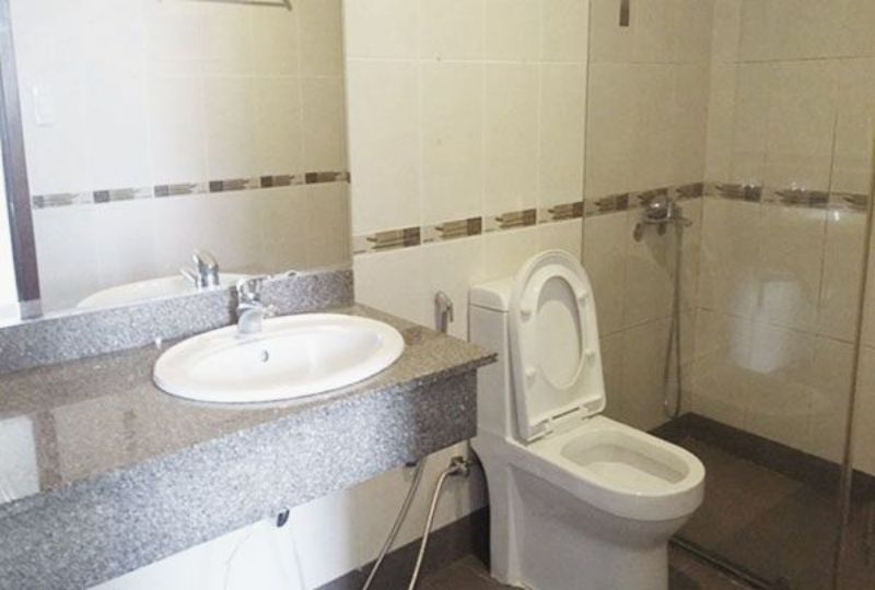 Apartment for rent on BMC building, Vo Van Kiet street district 1 Ho Chi Minh