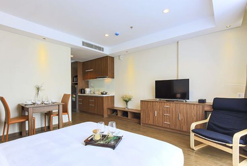Nice serviced apartment for rent in district 3 Saigon Vo Van Tan street