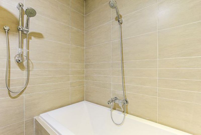 Nice serviced apartment for rent in district 3 Saigon Vo Van Tan street